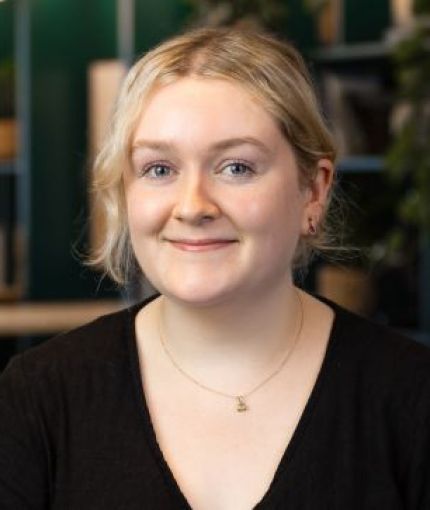 Poppy MacNeary photo