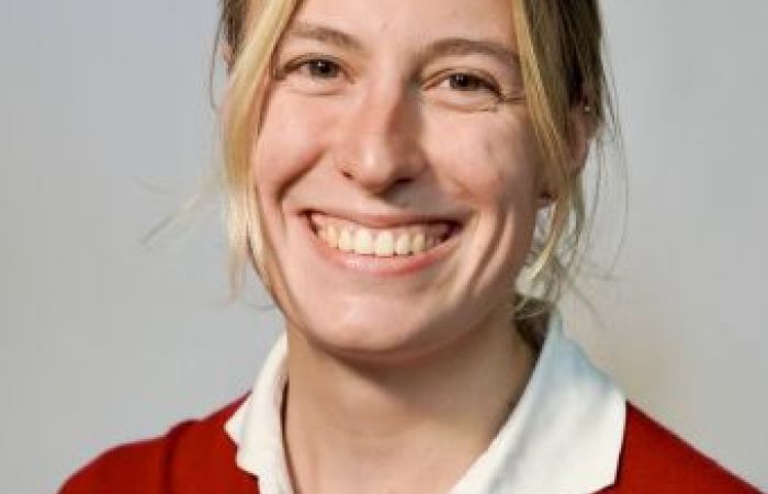picture of a person with red jumper on